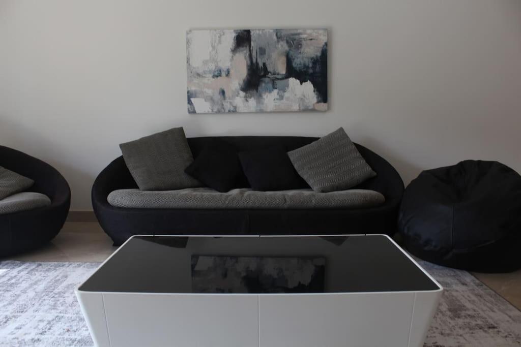 Apartment Stunning 2 Bdr With Garden In Festival