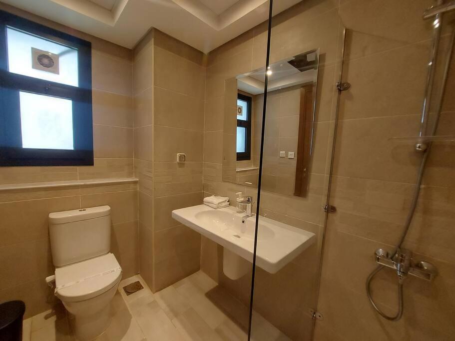 Apartment Stunning 2 Bdr With Garden In Festival *