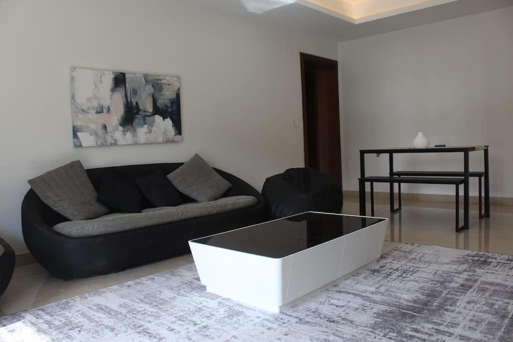 Apartment Stunning 2 Bdr With Garden In Festival Cairo