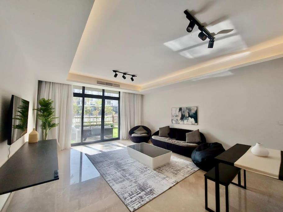 Stunning 2 Bdr With Garden In Festival * Cairo